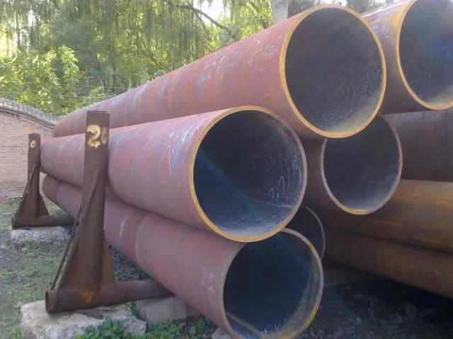 新乡大口径厚壁无缝钢管