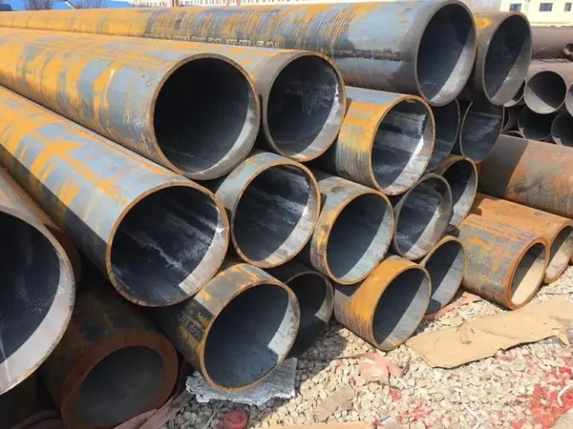 新乡厚壁大口径无缝钢管