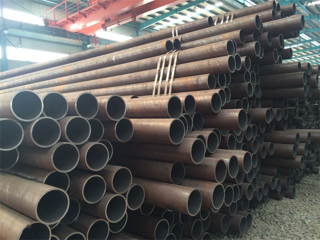新乡化肥设备用高压无缝钢管