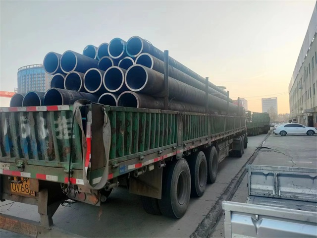 新乡45#结构无缝钢管