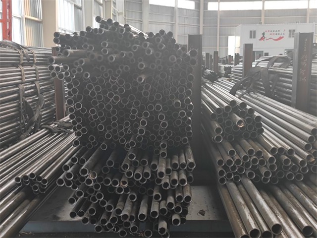 新乡精密无缝钢管现货批发